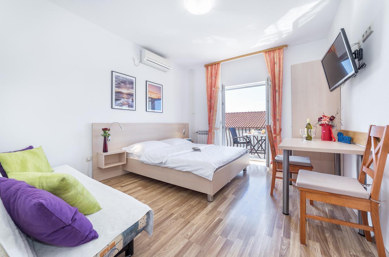 Apartments Valentino Vodice Kültér fotó