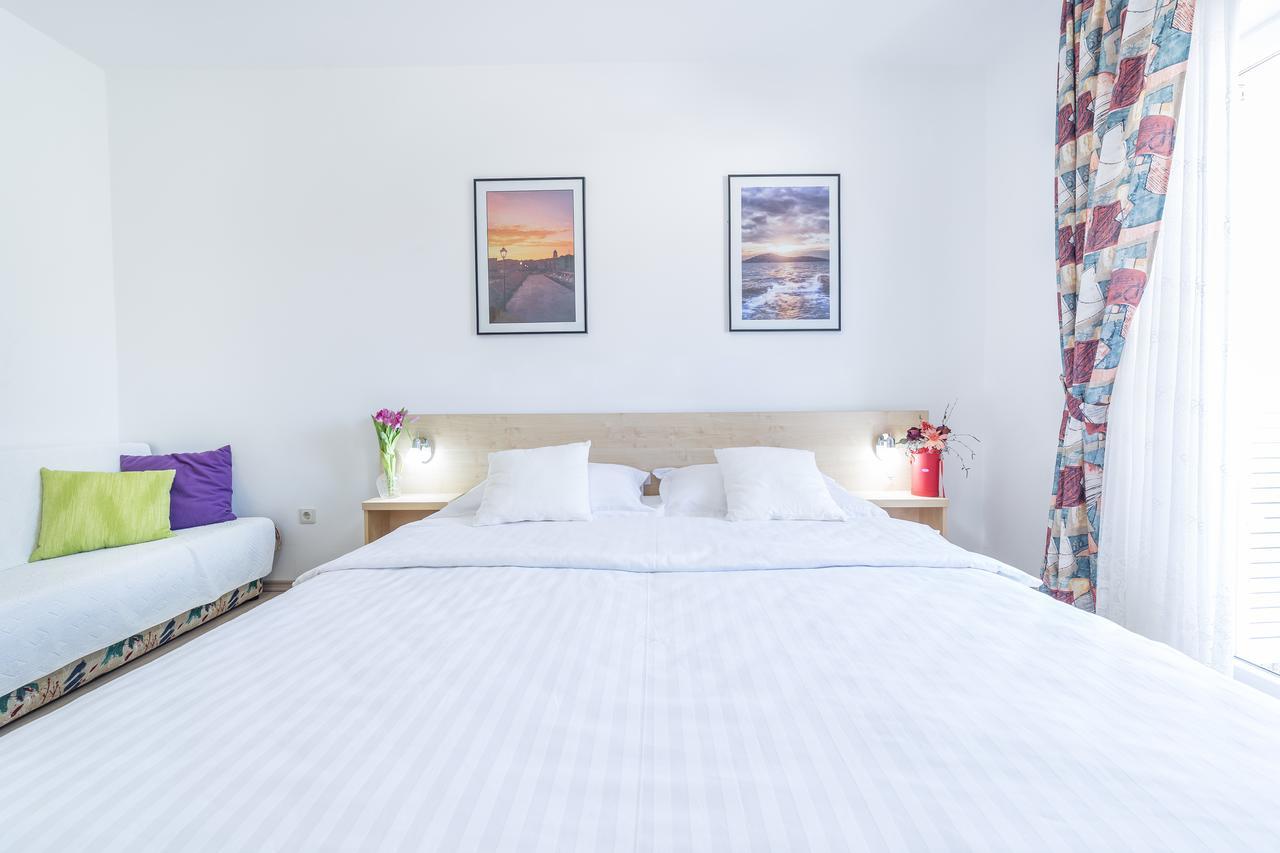 Apartments Valentino Vodice Kültér fotó