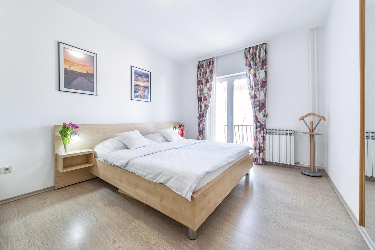 Apartments Valentino Vodice Kültér fotó