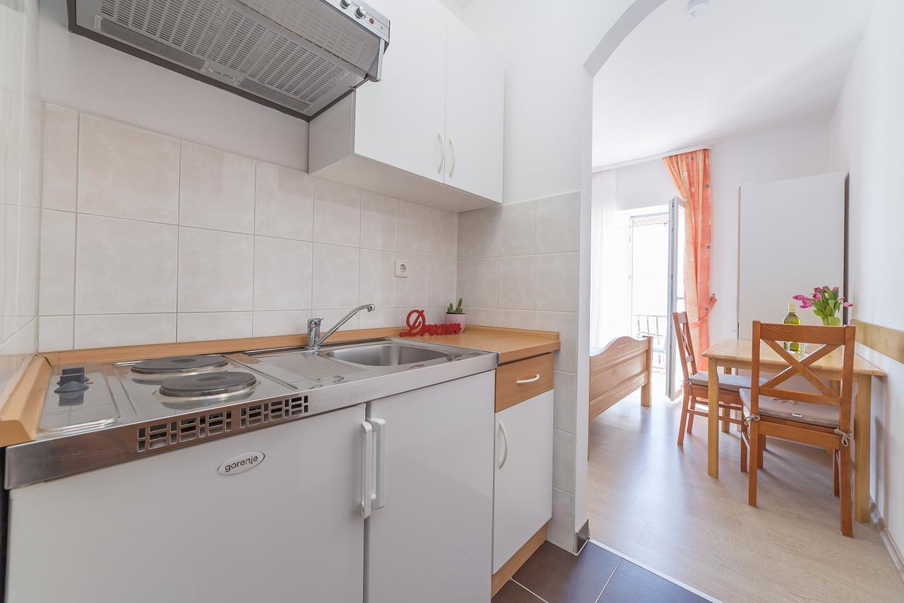 Apartments Valentino Vodice Kültér fotó